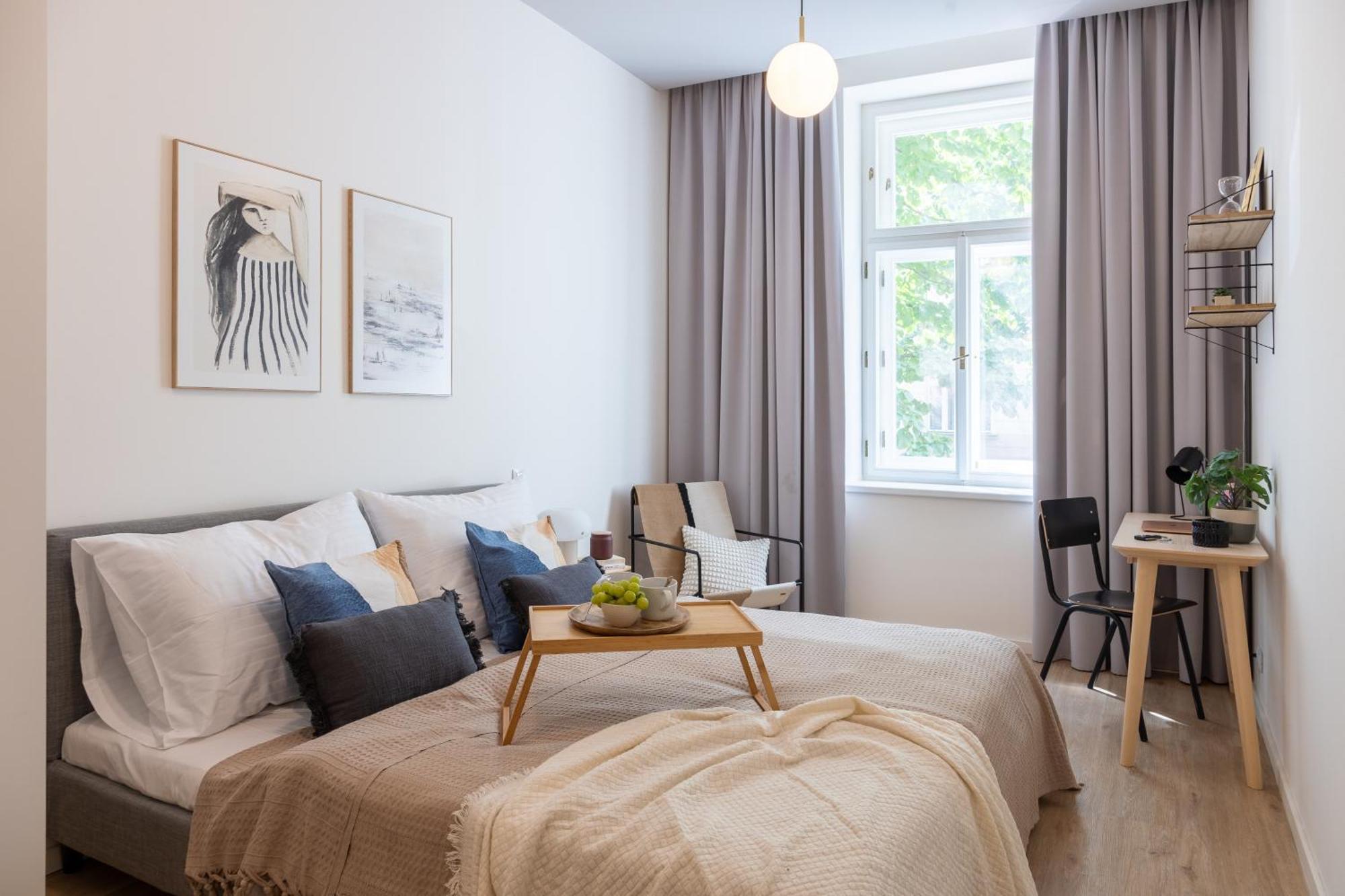 3bdr With Terrace And Electric Grill In Vinohrady By Days Appartement